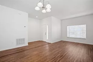 12122 Fern Blossom Dr, Gibsonton, FL 33534 - Photo 3