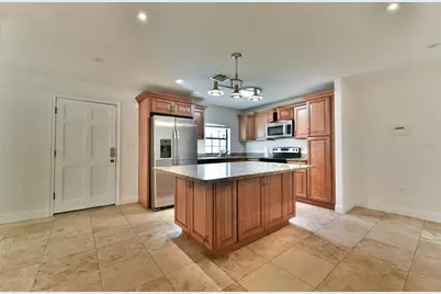 5700 Marinell Drive, Orlando, FL 32809 - Photo 7