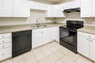 7503 N Dartmouth Avenue, Tampa, FL 33604 - Photo 5