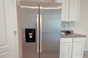 3383 Hammond Pt, Sanford, FL 32771 - Photo 17