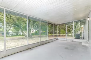 5913 Wolf Rd, Orlando, FL 32808 - Photo 7