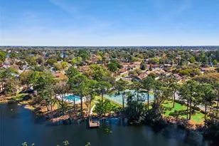 150 Edgewater Cir, Sanford, FL 32773 - Photo 35