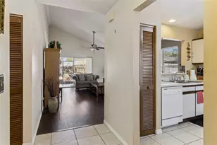 150 Edgewater Cir, Sanford, FL 32773 - Photo 7