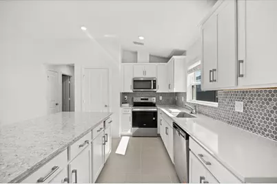 524 Carya Way, Auburndale, FL 33823 - Photo 3