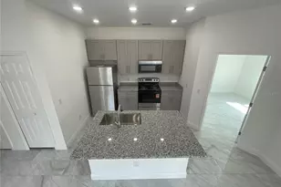 900 E Gottsche Ave, Eustis, FL 32726 - Photo 11