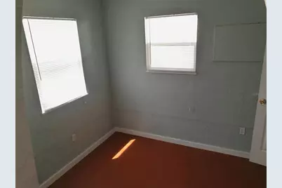 2534 19th Street S, Saint Petersburg, FL 33712 - Photo 5