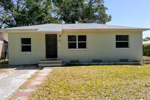 2534 19th St S, Saint Petersburg, FL 33712 - Photo 1