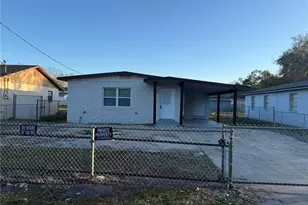 4536 Piedmont St, Orlando, FL 32811 - Photo 1