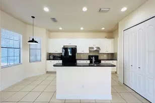 10441 Stapeley Dr, Orlando, FL 32832 - Photo 9