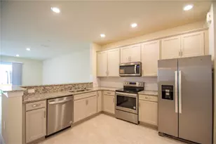 3912 Plainview Dr, Orlando, FL 32824 - Photo 3