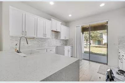 406 Capron Ash Loop, Casselberry, FL 32707 - Photo 5