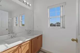 995 Cumberland Dr, Kissimmee, FL 34759 - Photo 17