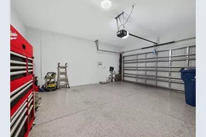 1673 Suttonset Trail, Zephyrhills, FL 33541 - Photo 25