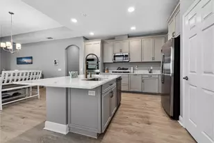 1673 Suttonset Trl, Zephyrhills, FL 33541 - Photo 17