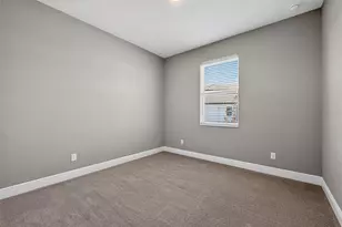 1673 Suttonset Trl, Zephyrhills, FL 33541 - Photo 7