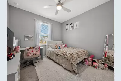 1673 Suttonset Trail, Zephyrhills, FL 33541 - Photo 13