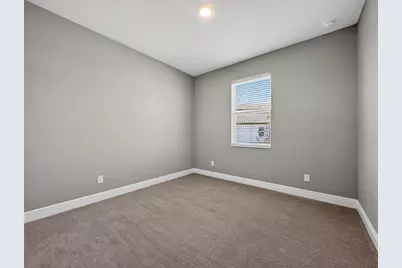 1673 Suttonset Trail, Zephyrhills, FL 33541 - Photo 15
