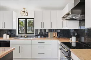 203 Parkwood Ln, Edgewater, FL 32132 - Photo 37