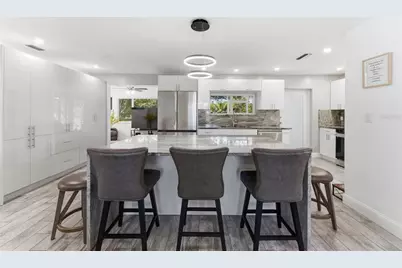 2511 NW 87th Avenue, Sunrise, FL 33322 - Photo 7