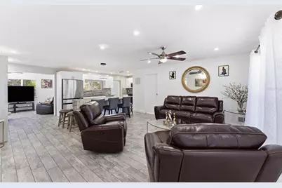 2511 NW 87th Avenue, Sunrise, FL 33322 - Photo 3