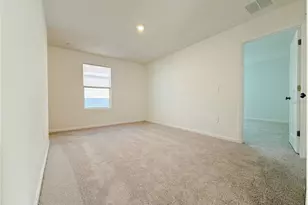 6428 Domizio Dr, Winter Haven, FL 33884 - Photo 9