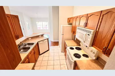 3658 Oakdale Circle #200, Oviedo, FL 32765 - Photo 11