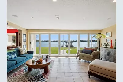 894 W Lake Holden Point, Orlando, FL 32805 - Photo 13