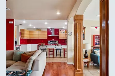 894 W Lake Holden Point, Orlando, FL 32805 - Photo 9