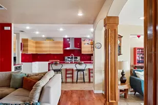 894 W Lake Holden Point, Orlando, FL 32805 - Photo 9