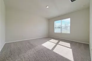 2703 Rowan St, Tavares, FL 32778 - Photo 9