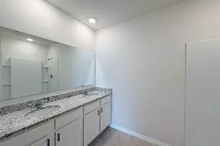 2703 Rowan St, Tavares, FL 32778 - Photo 13