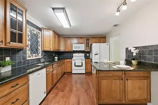 1044 Big Oaks Blvd, Oviedo, FL 32765 - Photo 13