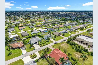 4413 SW 15th Place, Cape Coral, FL 33914 - Photo 5