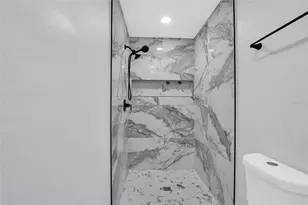 7401 1st Ave N, Saint Petersburg, FL 33710 - Photo 15