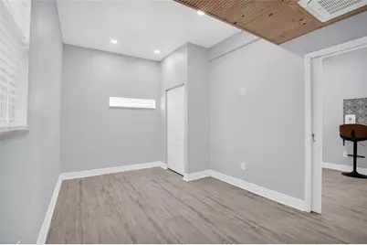 7401 1st Avenue N #1/2 LWR A, Saint Petersburg, FL 33710 - Photo 11