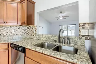 931 Kingfisher Dr, Haines City, FL 33844 - Photo 7