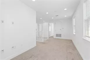 13300 Bromborough Dr, Orlando, FL 32832 - Photo 15