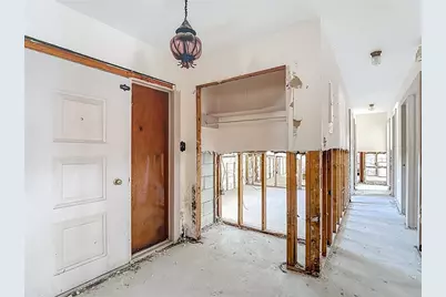 3700 Dana Shores Drive, Tampa, FL 33634 - Photo 17