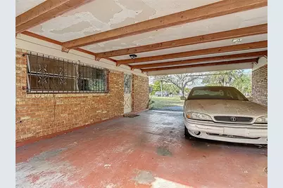 3700 Dana Shores Drive, Tampa, FL 33634 - Photo 15