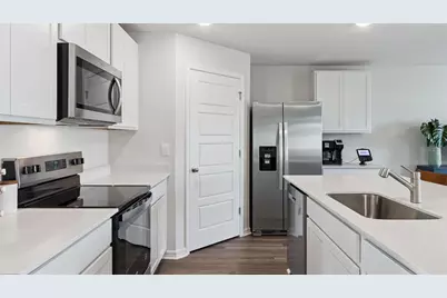 3389 Wakefield Drive, Haines City, FL 33844 - Photo 11