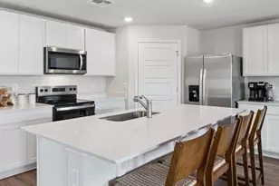 3389 Wakefield Dr, Haines City, FL 33844 - Photo 9