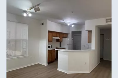 6025 Westgate Drive #2518, Orlando, FL 32835 - Photo 7