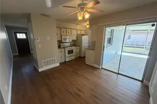 1016 Malaga St, Orlando, FL 32822 - Photo 5