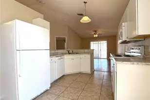 309 Catfish Dr, Davenport, FL 33897 - Photo 5