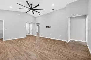 1330 Mezzavalle Wy, Auburndale, FL 33823 - Photo 13