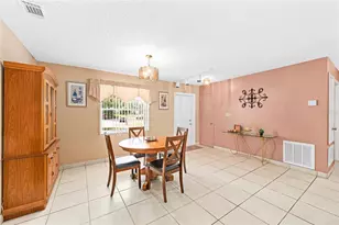 1080 Grizzly Ct, Apopka, FL 32712 - Photo 9