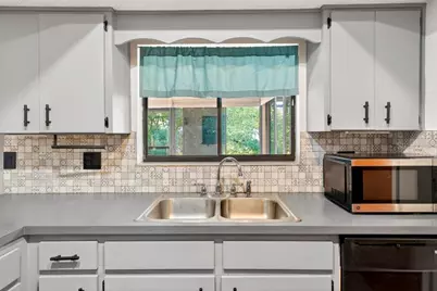 2475 S Parkview Avenue, Orange City, FL 32763 - Photo 13