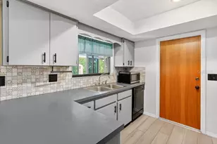 2475 S Parkview Ave, Orange City, FL 32763 - Photo 15