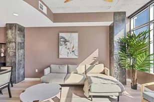 525 E Jackson St, Orlando, FL 32801 - Photo 11