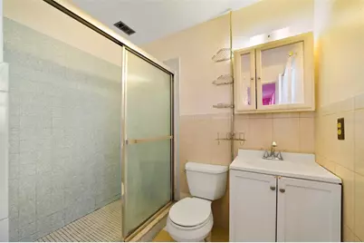 6100 Mary Lynn Court, Orlando, FL 32807 - Photo 13